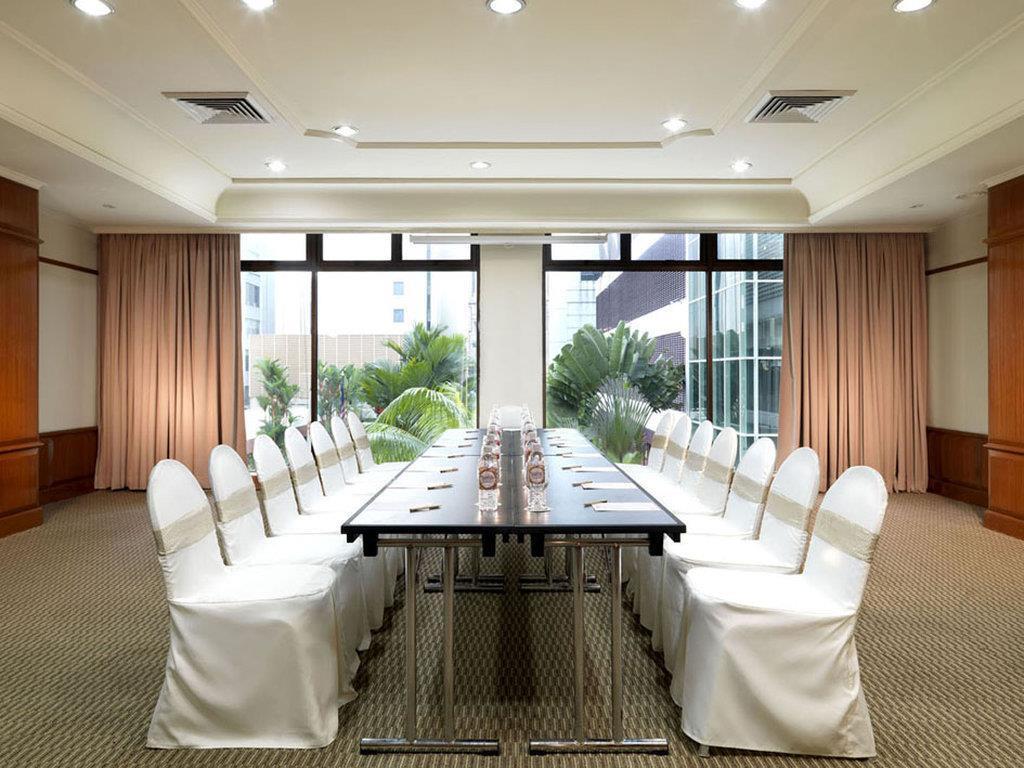 The Federal Hotel 4*